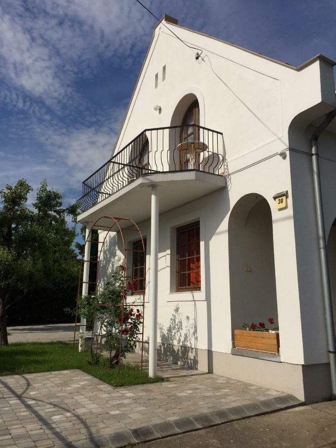 Villa Elysium Gyenesdiás Εξωτερικό φωτογραφία